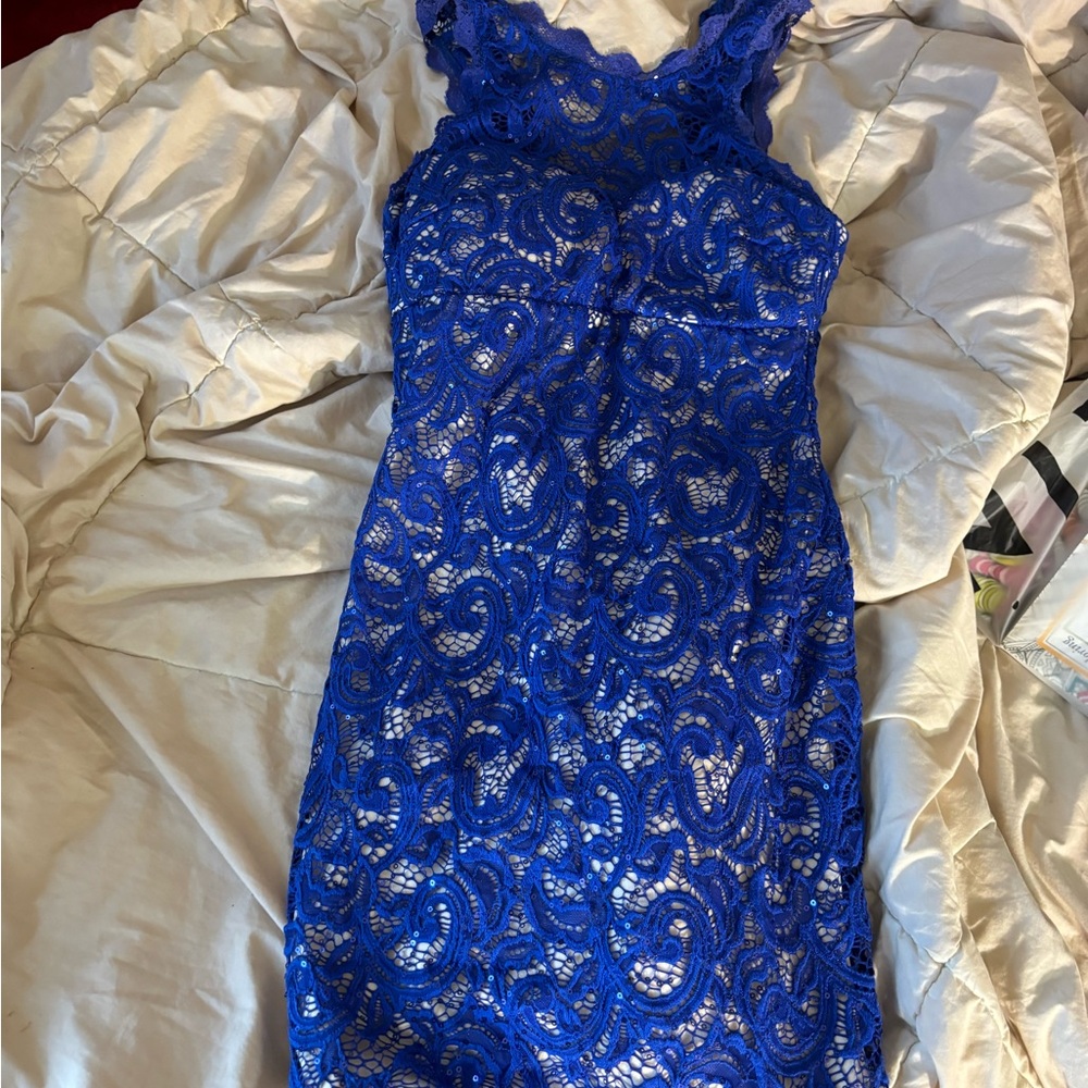 Elegant Blue Lace Dress